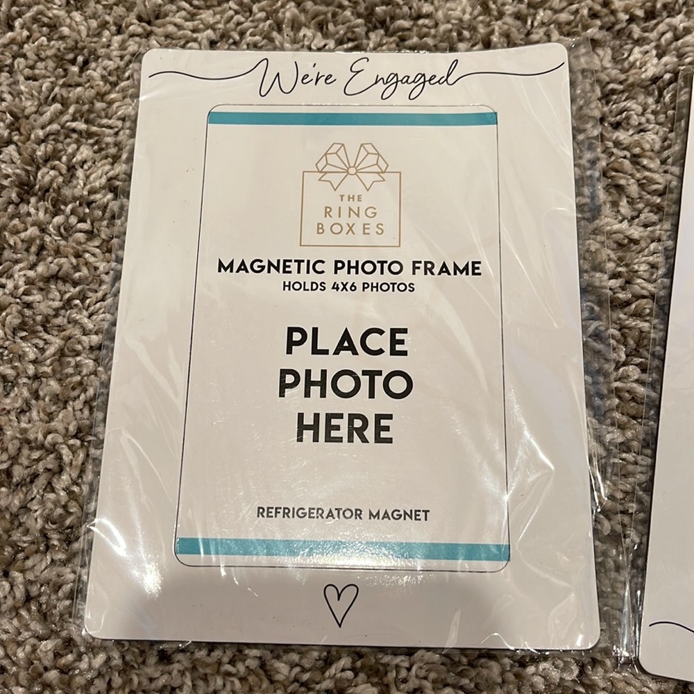 Magnet picture frames - Picture 2 of 3